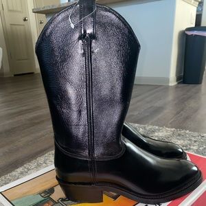 Justin Tobias Men’s Boots